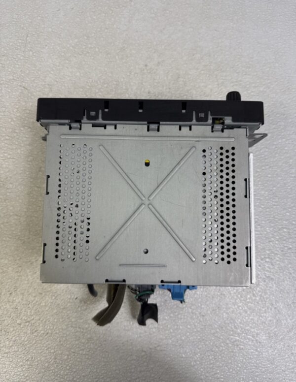 2003-2009 Hummer H2 Touchscreen Radio