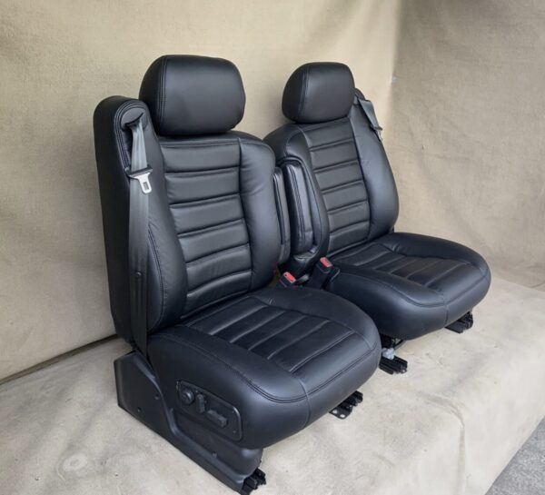 2003-2007 Hummer H2 Front Seats