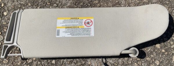 2003-2009 Hummer H2 Sun Visor